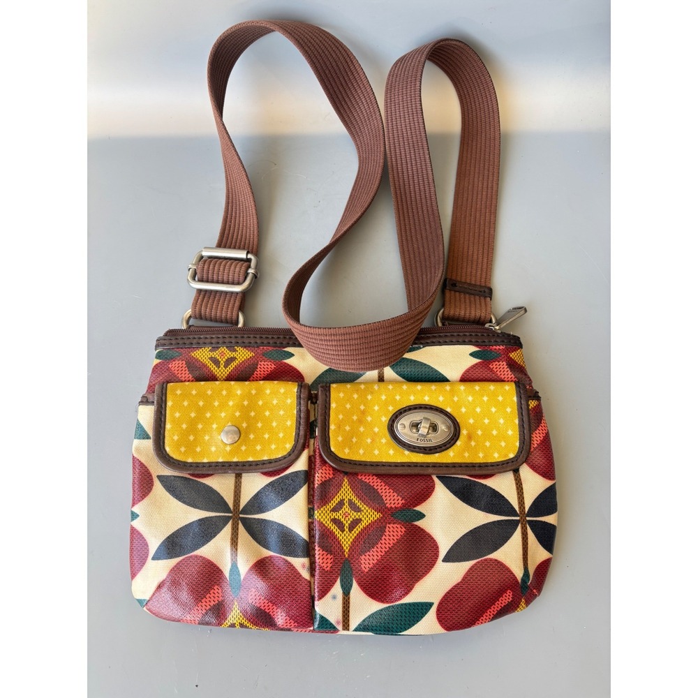 Fossil Key-Per Floral Coated Canvas Crossbody Purse Red Yellow Retro Print